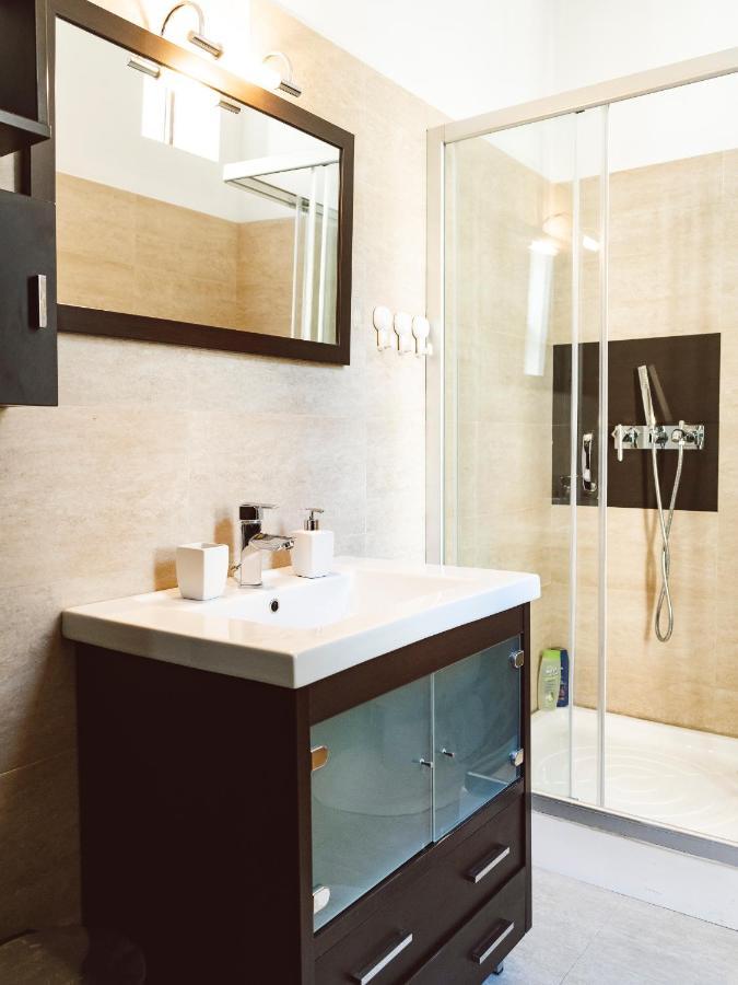 Gala Apartment Athenaeum - Amazing Arhitecture Bukarest Kültér fotó